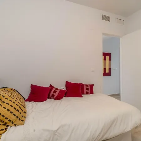 Luxury Pinada Апартаменты *