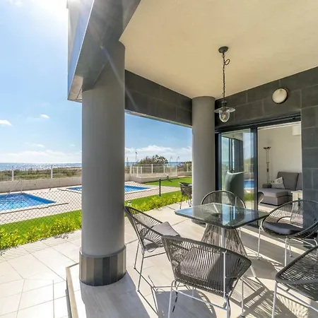 Luxury Pinada La Mata