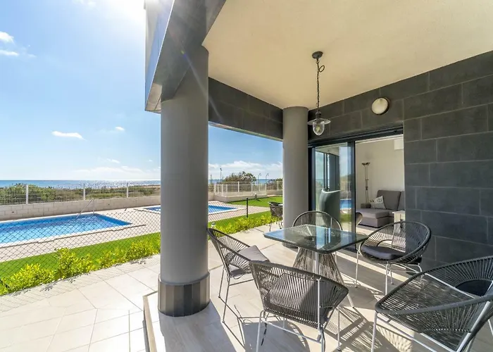 Luxury Pinada La Mata